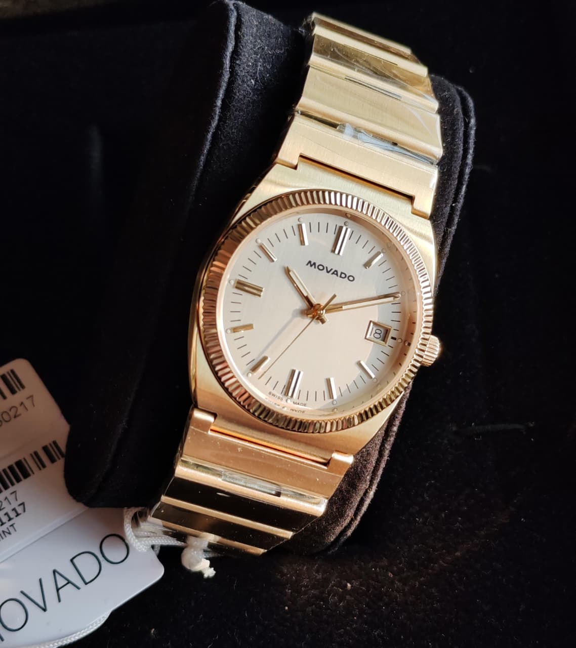 Movado Classic Gold Dial Men’s Watch – Premium Quality Stainless Steel Luxury Watch 38 Mm