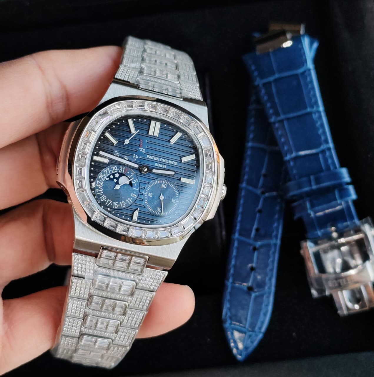 Patek Philippe Nautilus Diamond Automatic Blue Dial Luxury Men’s Watch